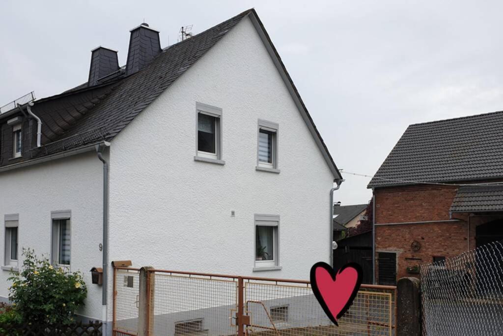 Villa Haus Burbach Bad Camberg Esterno foto